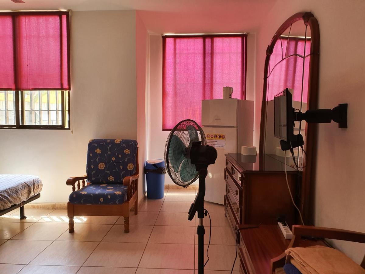Doramas Private Rooms Shared Toilet Playa del Ingles  Luaran gambar