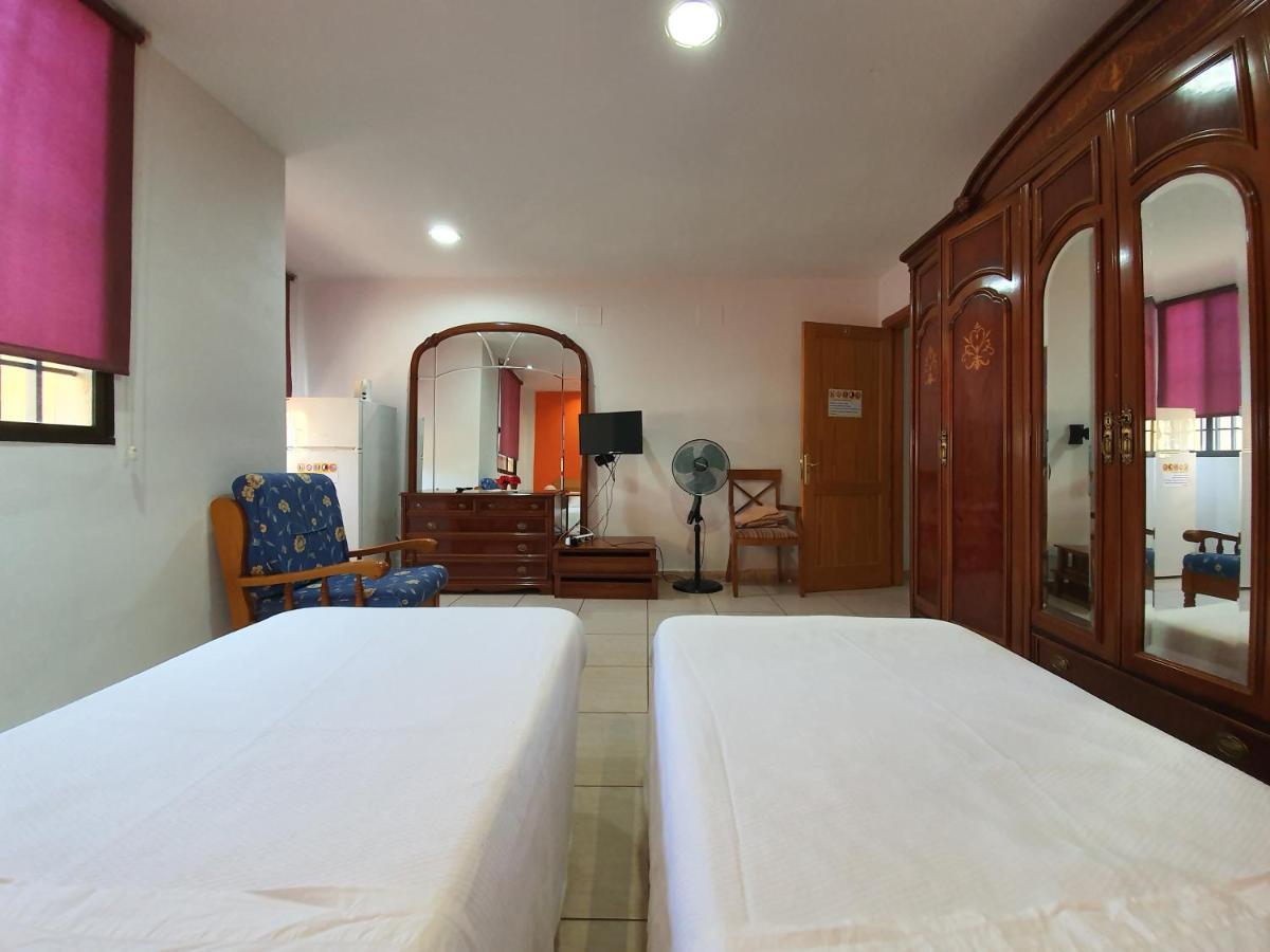 Doramas Private Rooms Shared Toilet Playa del Ingles  Luaran gambar