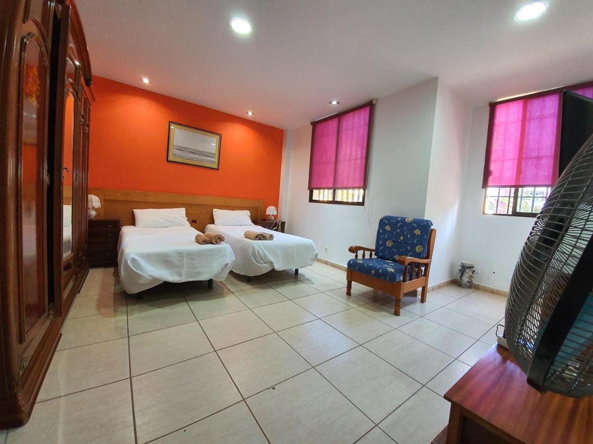 Doramas Private Rooms Shared Toilet Playa del Ingles  Luaran gambar
