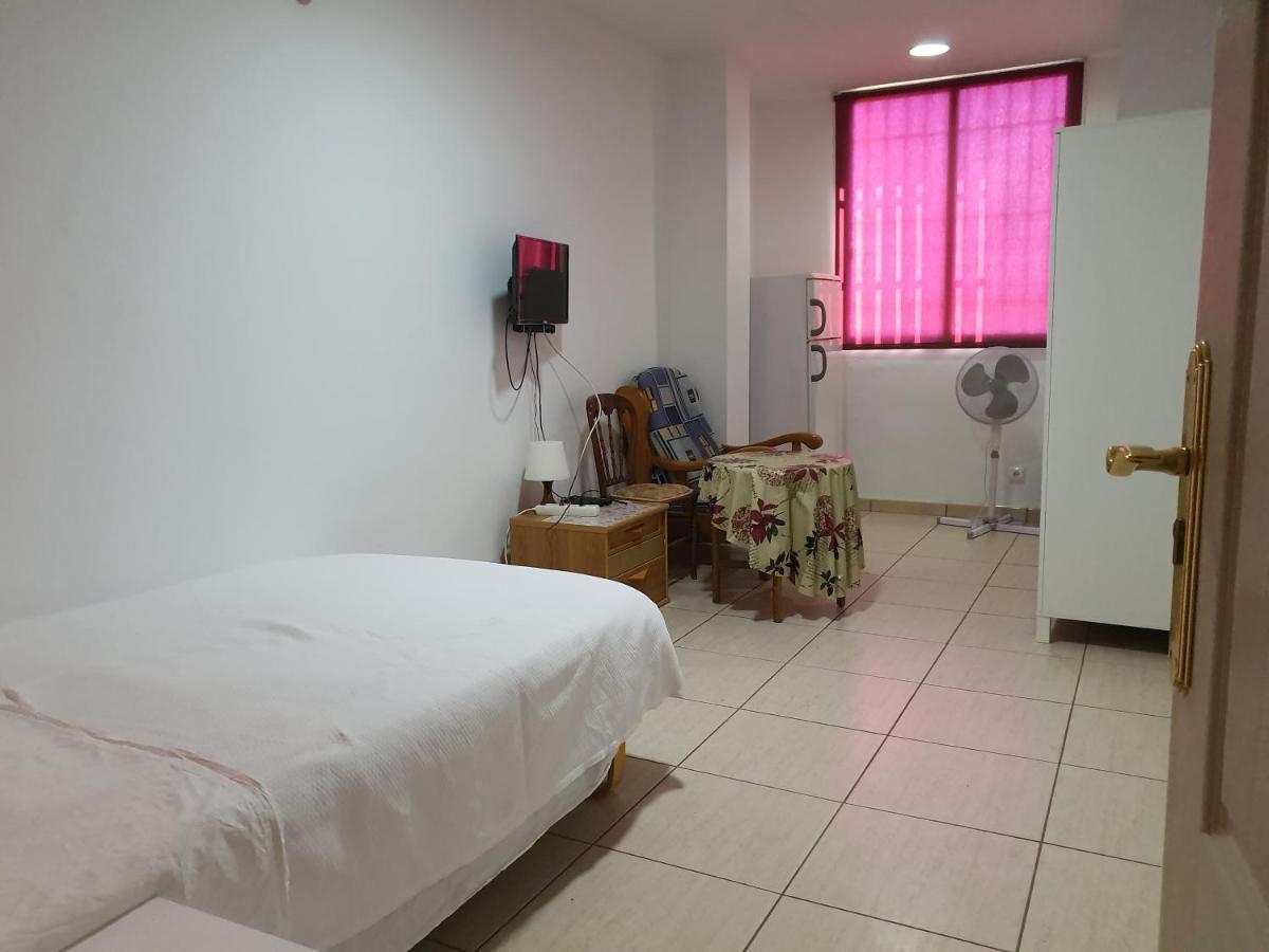 Doramas Private Rooms Shared Toilet Playa del Ingles  Luaran gambar